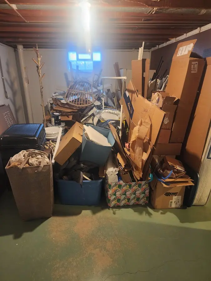 Roll-off dumpster container at job site for Construction Dumpster Rental in Pleasant Grove